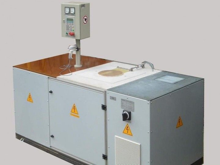 Sistemi di riscaldamento a induzione - Prodotti - AjaxTOCCO Magnethermic  GmbH